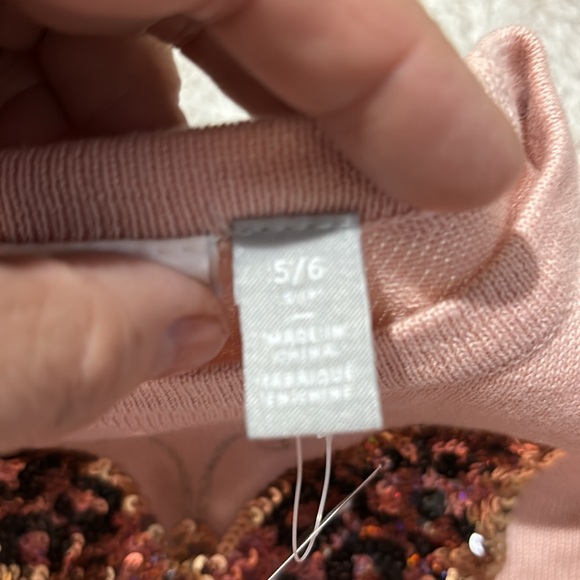 Childrens place pale pink butterfly sequined gold sweater small 5/6 cotton NWT - Picture 5 of 8